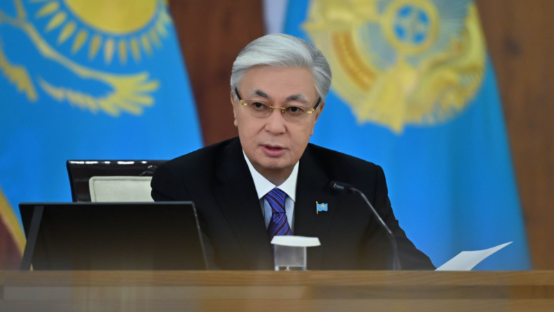 Мемлекет басшысы Премьер-Министрмен  және Құрылтай төрағасымен консультациялар өткізді  