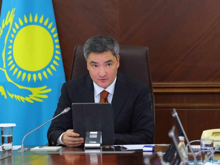 Олжас Бектенов өңір әкімдеріне жылу беру маусымын өткізу жөніндегі өңірлік штабтардың жұмысын қайта жандандыруды тапсырды