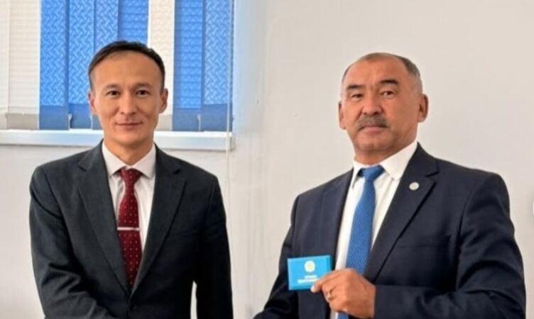 Қарсақбай кентінің әкімі қайта сайланды