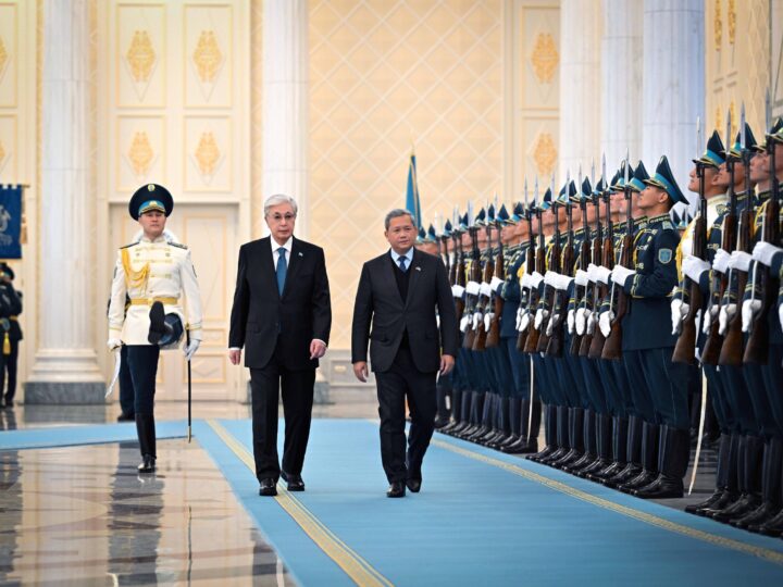 Ақордада елімізге ресми сапармен келген Камбоджа Корольдігінің Премьер-Министрі Хун Манетті қарсы алу рәсімі өтті